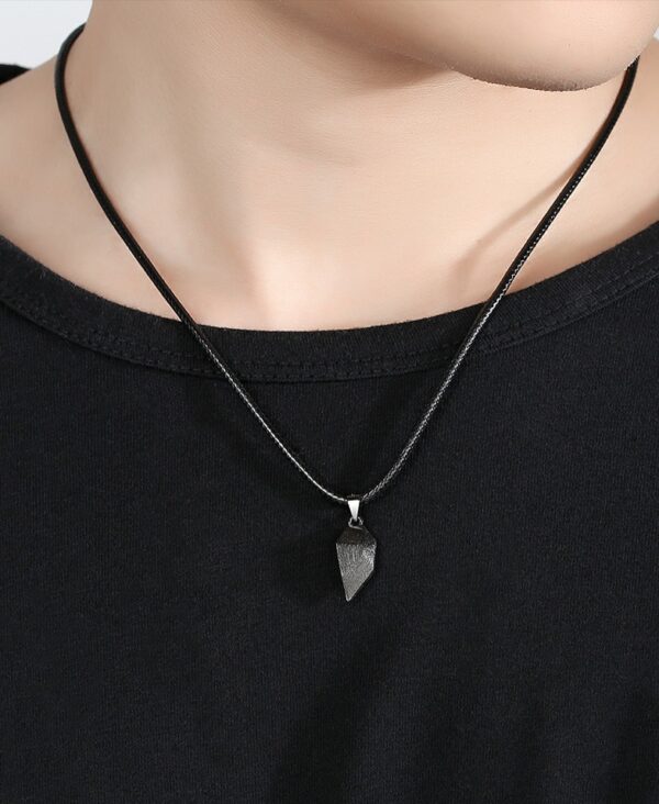 Creative Magnetic Necklace for Men and Women: Heartbroken Design - Image 3
