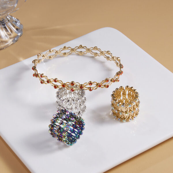 Adjustable Fashion Jewelry: Deformable Bracelet with Magic Rhinestone Rings, 2-in-1 Folding and Retractable, Women's Ins Style - Image 2