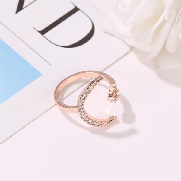 Personalized Jewelry for Women: Moon and Star-themed Rings with Fashionable Rhinestones - Image 5