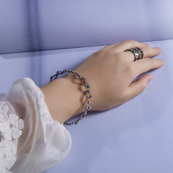Adjustable Fashion Jewelry: Deformable Bracelet with Magic Rhinestone Rings, 2-in-1 Folding and Retractable, Women's Ins Style - Image 3