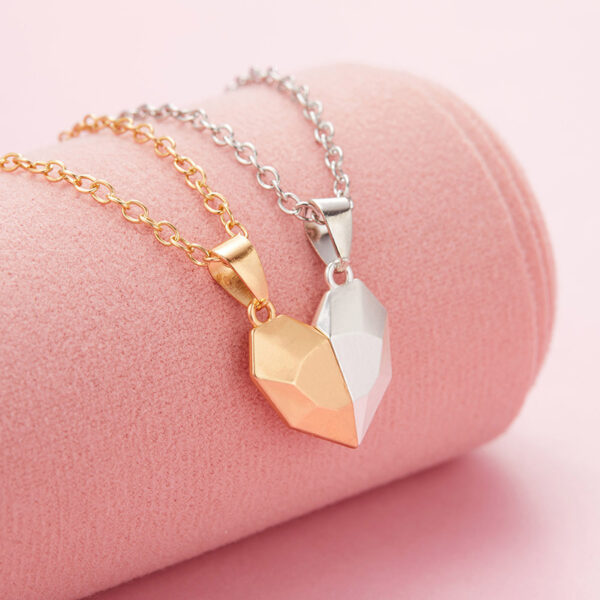 Creative Magnetic Necklace for Men and Women: Heartbroken Design - Image 9