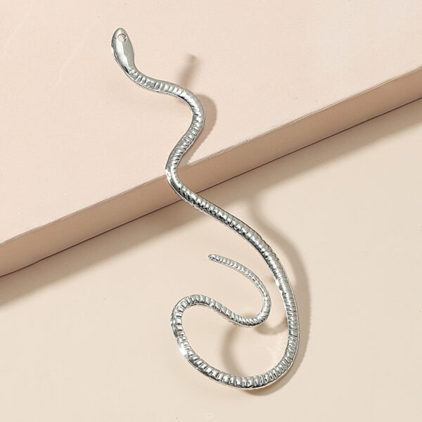Vintage Zircon Snake-shaped Non-Hole Ear Clip: Exaggerated Fake Cartilage Ear Cuff for Women, Fashionable Jewelry Gift - Image 6