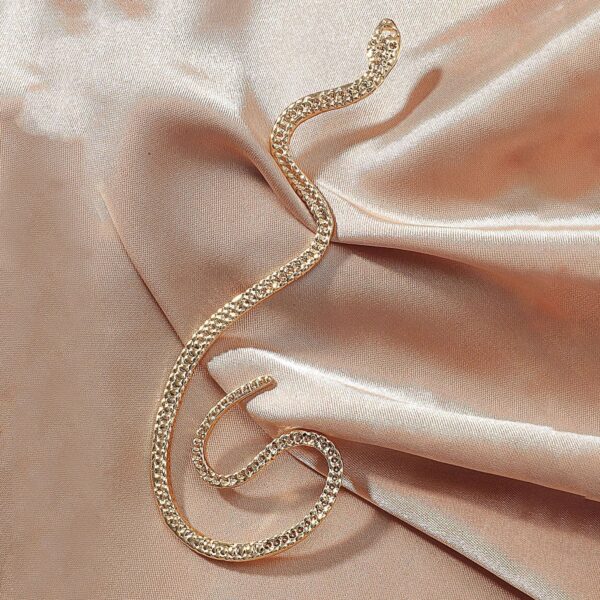 Vintage Zircon Snake-shaped Non-Hole Ear Clip: Exaggerated Fake Cartilage Ear Cuff for Women, Fashionable Jewelry Gift - Image 3